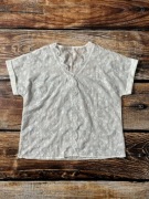 Biała bluzka damska w kwiaty z krótkim rękawem rozmiar XL modna casual