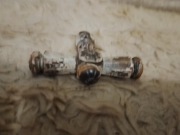 stara klamka okienna 