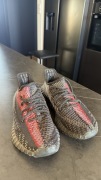 Trampki Yezzy 350 38 rozmiar