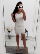 Biała sukienka koronkowa vubu 