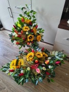 Stroik wiosenny na pomnik