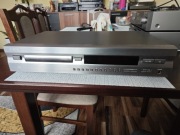 Yamaha CDX-496 Natural Sound srebrna tytanowa odtwarzacz CD nowy laser