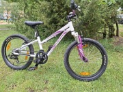 Rowerek dla dziewczynki Specialized 20 cali