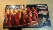 Szachy drewniane Kasparow gra