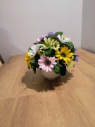 Stroik do domu na stół, stokrotki na komodę, parapet.K15