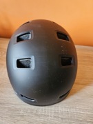 Nowy Kask rowerowy decathlon 59-62 rozmiar L 