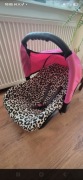 Fotelik samochodowy w panterkę 