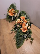 Stroik na grób ,kompozycja na cmentarz ,wiązanka z wazonem, zestaw K18k