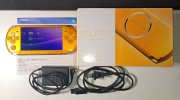 Konsola Sony Playstation Portable PSP 3000 Yellow Gold STAN BARDZO DOBRY