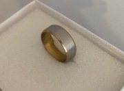 Piękny pierścionek stal nierdzewna pozłacany 