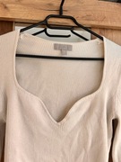 Dzianinowa bluzka z dekoltem w serce