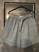Spodenki jeans Pinko z paskiem r.46