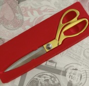 Złote nożyczki nożyce krawieckie do biura do tkanin