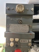 Kolekcjonerski lotniczy transponder COSSOR SSR1600 lampowy z LOTu (Ił-18)