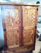 starosłowiańskie meble z litego drewna,