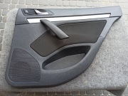 Boczek drzwi prawych tylnych Skoda Octavia II