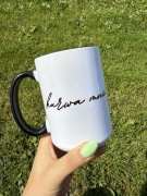 Kubek biały z czarnym uchem 450 ml kurwa mać