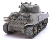 1/35 Sherman MKIII "Pazur", Dragon