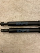 Dwa siłowniki (komplet) klapy bagażnika bmw E61