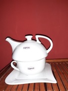 dzbanek czajniczek  do herbaty z filizanka i spodkiem