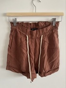 Nowe ciemnopomarańczowe szorty Sinsay S