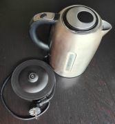 Czajnik elektryczny Russell Hobbs UK 2400W 1,7 L cichy stal nierdzewna b.d.