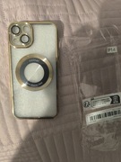 Etui iPhone 14 złote 