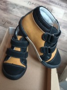 Trzewiki, półbuty, sneakersy Kornecki r.24