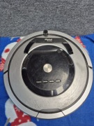 iRobot Roomba model 886