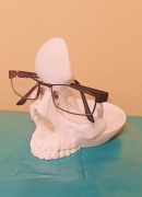 Czaszka Stojak na okulary miska