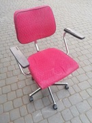 Fotel obrotowy z dawnych lat PRL retro art deco vintage zabytek 