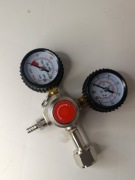 Reduktor ciśnienia butli CO2 