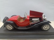 Bugatti Type 55 z 1932 roku model 1:24 Bburago Burago 