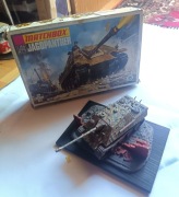 Jagdpanther Matchbox zrobiony+dioramka+pudełko