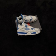 Air Jordan 4 niebieskie