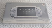 Sony PlayStation Portable (PSP) Slim & Lite 2004