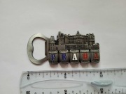 Magnes na lodówkę - 900e. PRAGA Otwieracz METALOWY 