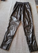 Leginsy skóro podobne 