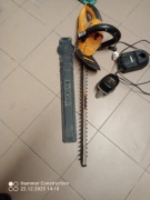 Nożyce do żywopłotu Worx na baterie 