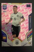 Karta FAN53 Joshua Kimmich różowy pink Panini 2026