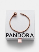 Pandora bransoletka wężowa rose gold – snake chain z kulistym zapięciem