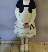 Sprzedam sukienkę dla dziewczynki 