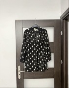 Koszula damska czarna w serduszka Urban Bliss rozmiar 42