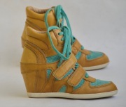 ASH Bixi sneakersy botki skóra sneakersy koturn