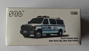 NYPD Ford E-Series Vans 1/64 - NOWY !