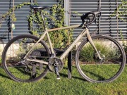 Gravel Cannondale r. 54 sram rival 2x11 hydraulika tarcze 700x28c vittoria