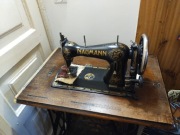 Maszyna do szycia Naumann
