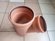 Trójnik PVC 200x160x45