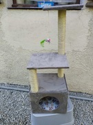 Drapak dla kota z domkiem wysoki.