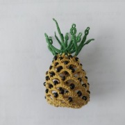 Wisiorek frywolitka Ananas musztardowy